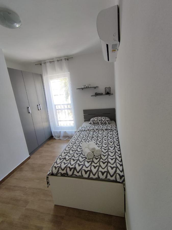 Apartman Ivana Biograd Na Moru Ngoại thất bức ảnh