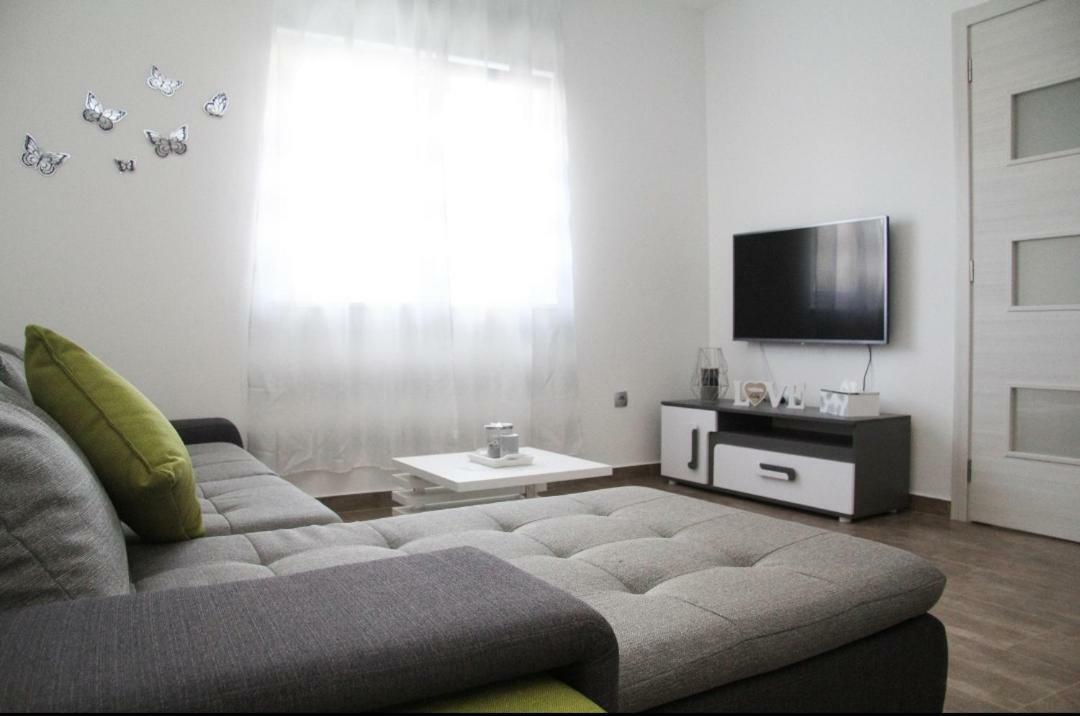 Apartman Ivana Biograd Na Moru Ngoại thất bức ảnh
