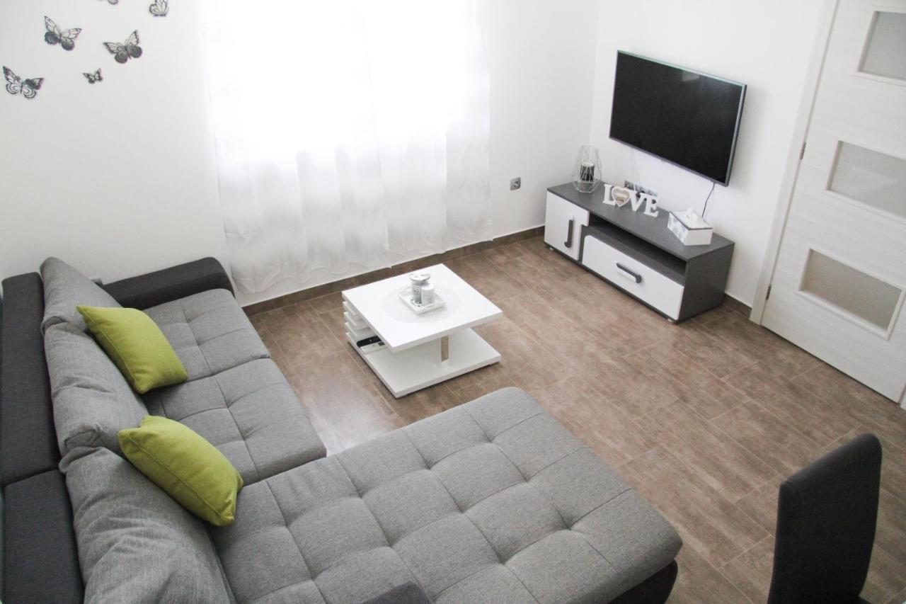 Apartman Ivana Biograd Na Moru Ngoại thất bức ảnh